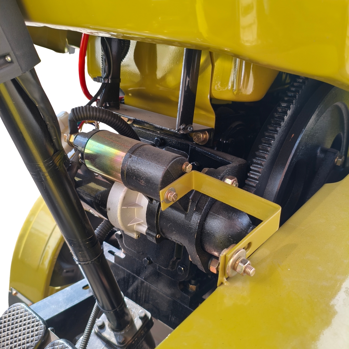 Мініатюра товару Мототрактор DOZER D240