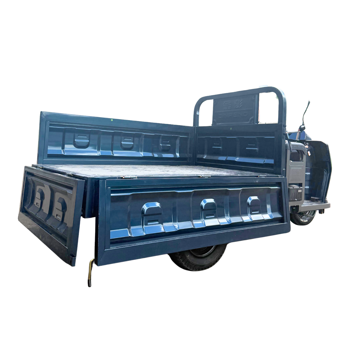 Мініатюра товару Електротрицикл DOZER Model 10