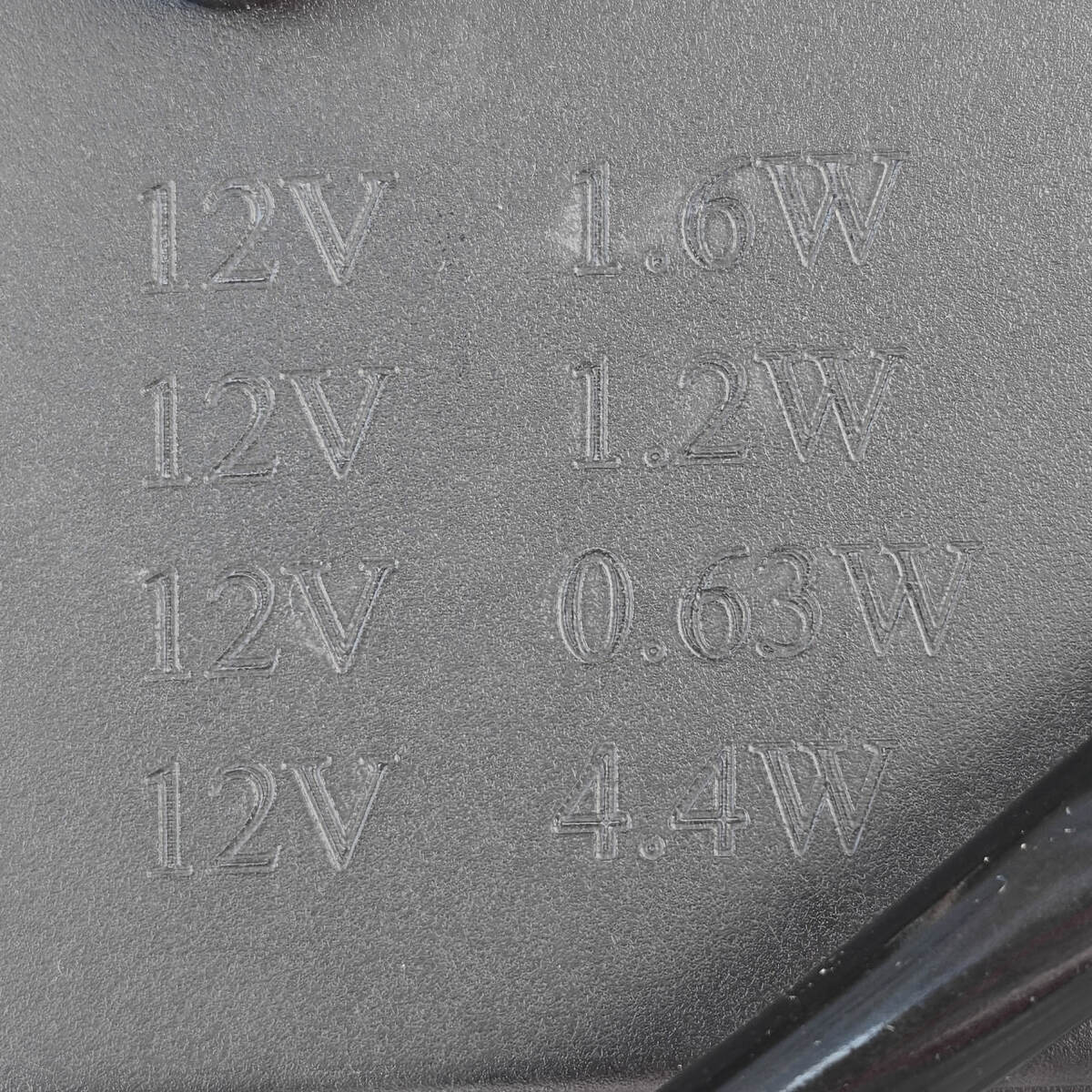 Мініатюра товару Задня права фара 12V (2New,7К,8Б)