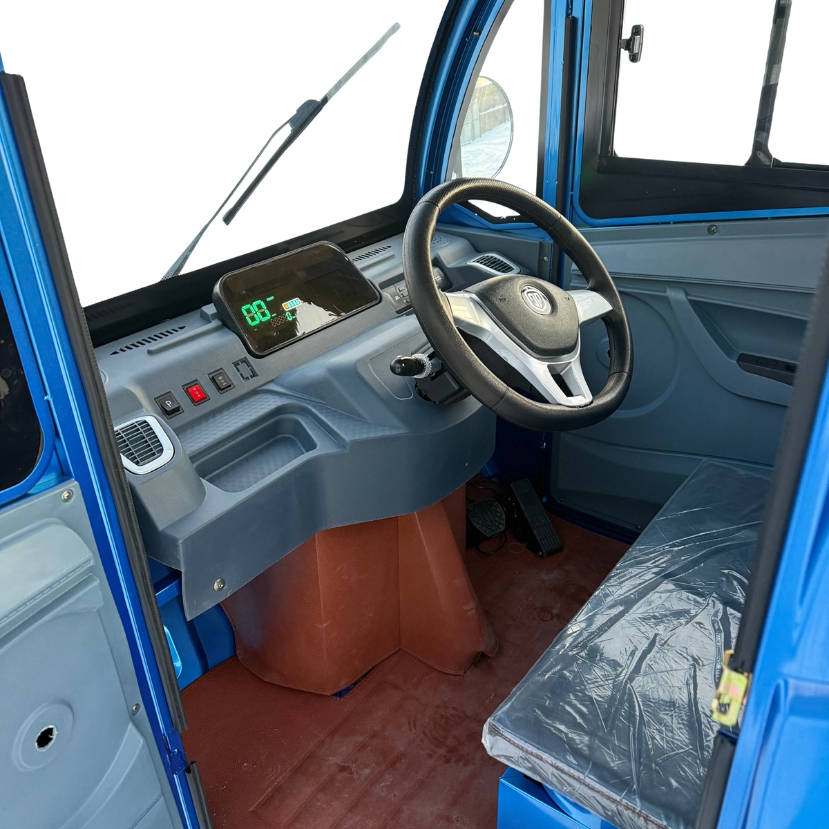 Мініатюра товару Електротрицикл DOZER Model 7К